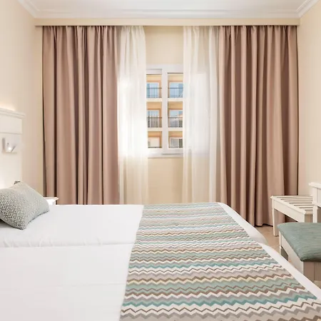 ホテル Picafort Palace カン・ピカフォルト